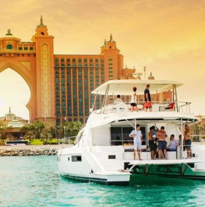 Dubai and Abu Dhabi Luxury Tour